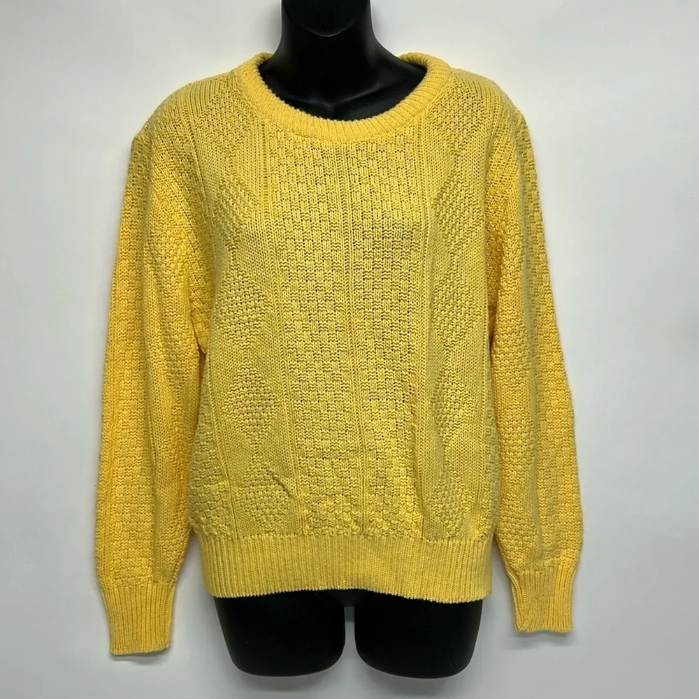 Yellow fisherman like sweater vintage